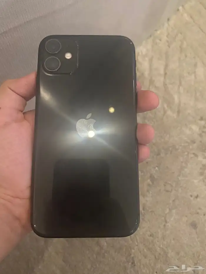 ايفون 11 نظيف جدا  بدون خدوش   بطارية 74 شغال 100 1