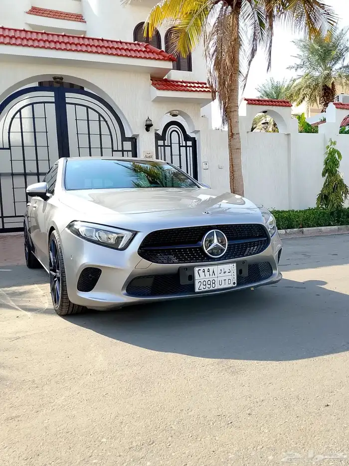 للبيع مرسيدس A200 نظيفة جدا 2019 1
