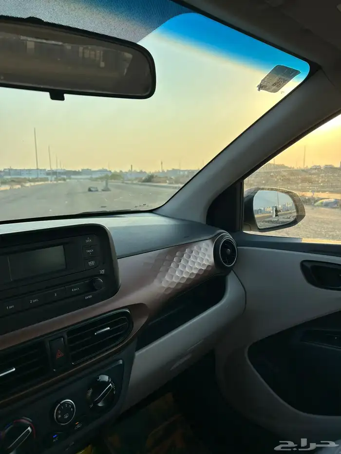 هيونداي i10 10