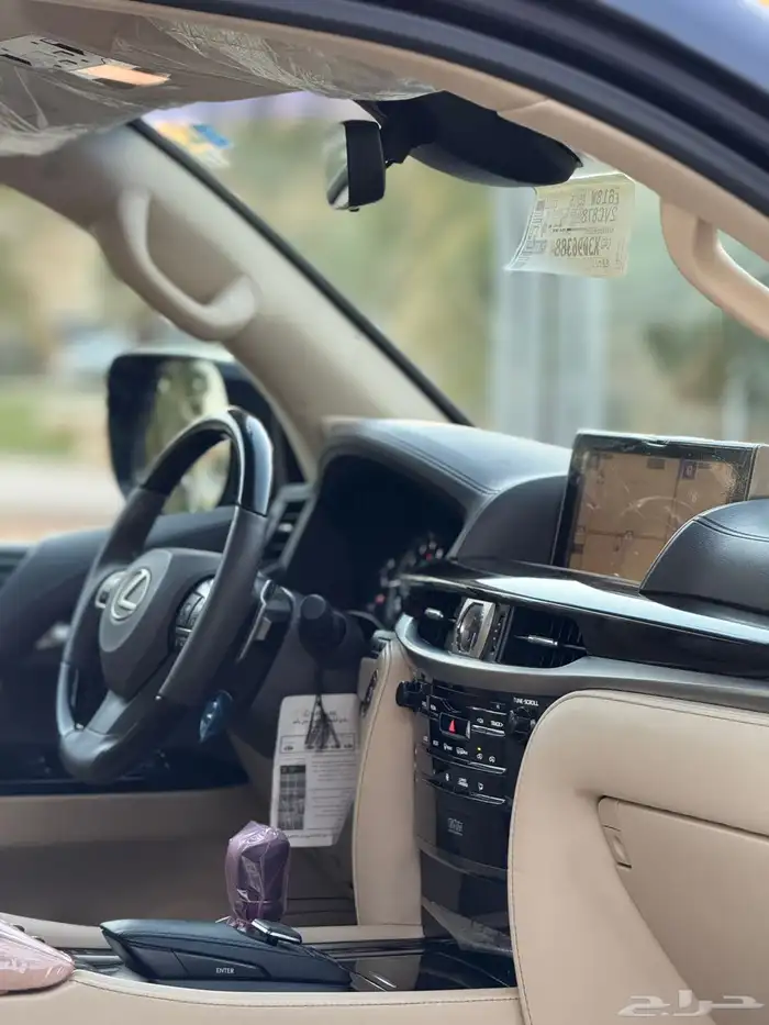 جيب لكزس LX570 فل كامل 2019 سعودي 27