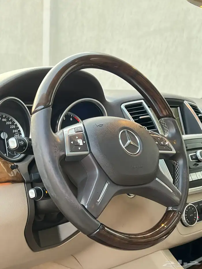 مرسيدس ML 500 2015 ( بحالة الوكالة ) 7