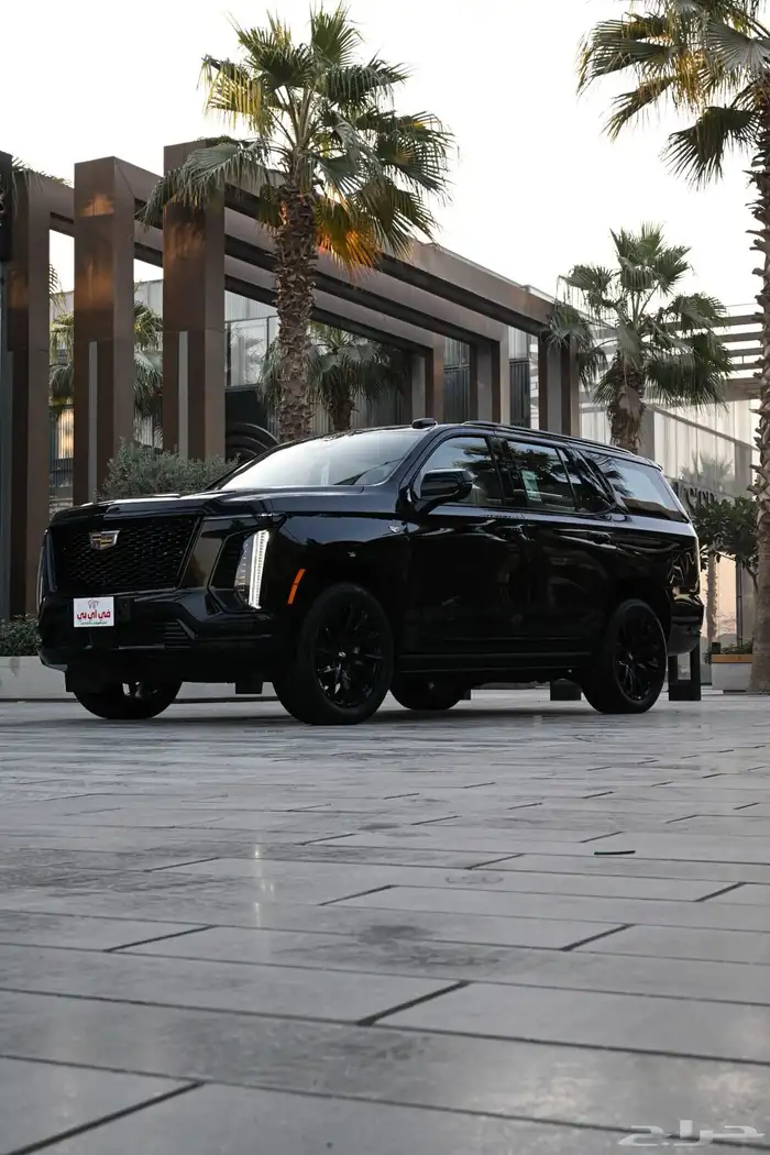 Escalade 2025 حيث يبدأ مستوى جديد من الرفاهية 1