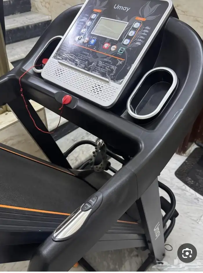 السلام عليكم ورحمة الله  للبيع سير جري كهربائي من نوع Umay 0