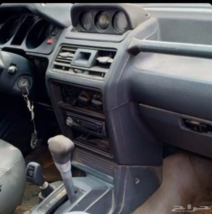 قطع غيار جيب متسيوبيشي موديل 1999حجم 6سلندر دبل 4