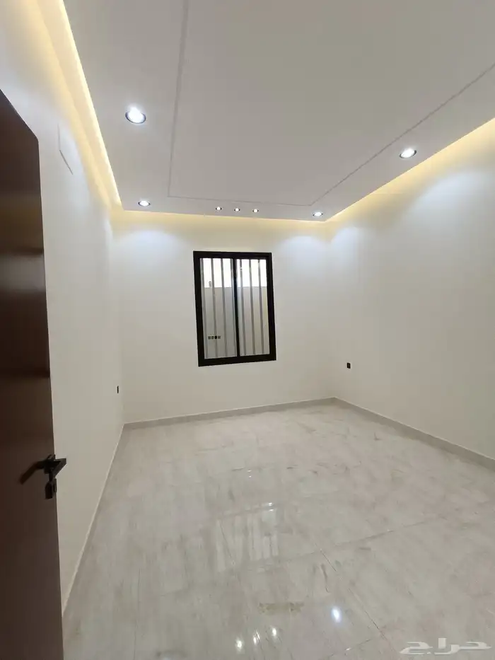 للبيع ادوار ارضيه وعلويه مدخل مستقل تشطيبات Vib 16