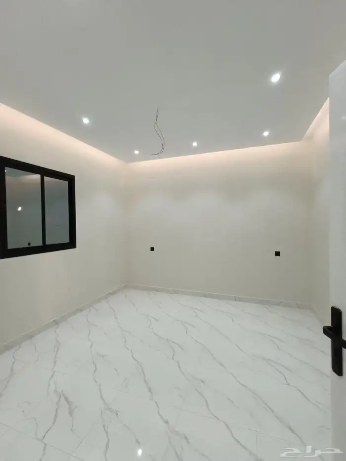 للبيع روف علوى دور وملحق احد رفيده تشطيب ممتاز 38