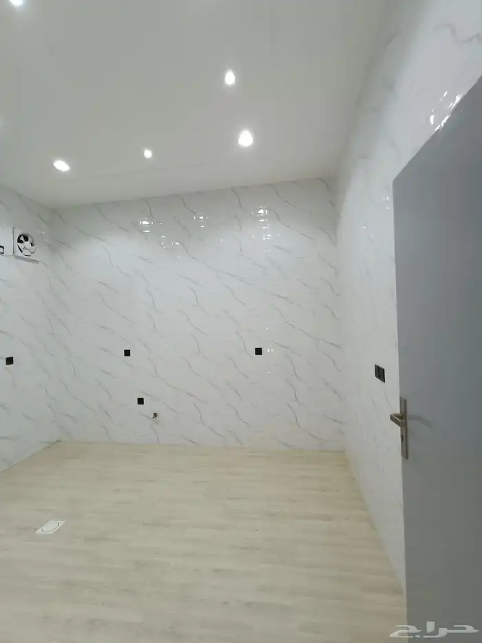 للبيع روف علوى دور وملحق احد رفيده تشطيب ممتاز 8