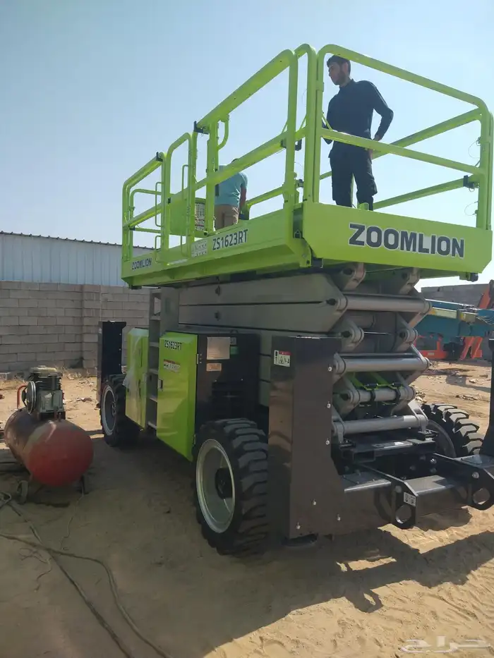 رافعة شوكيه للايجار شهري سنوي أسبوعي يومي 8