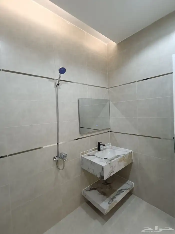 للبيع روف علوى دور وملحق احد رفيده تشطيب ممتاز 30