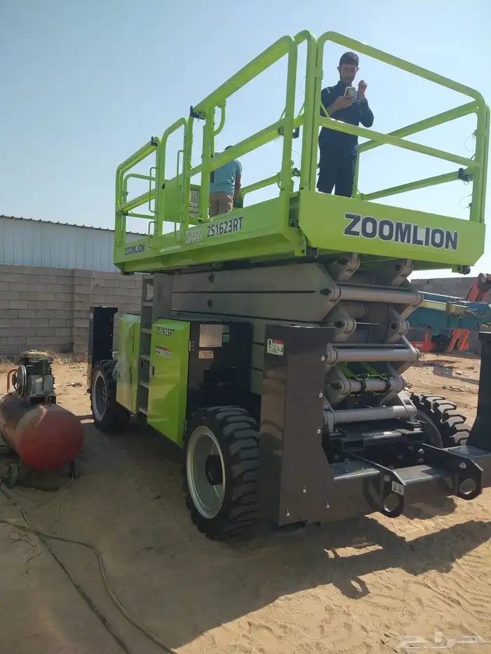 رافعة شوكيه للايجار شهري سنوي أسبوعي يومي 7