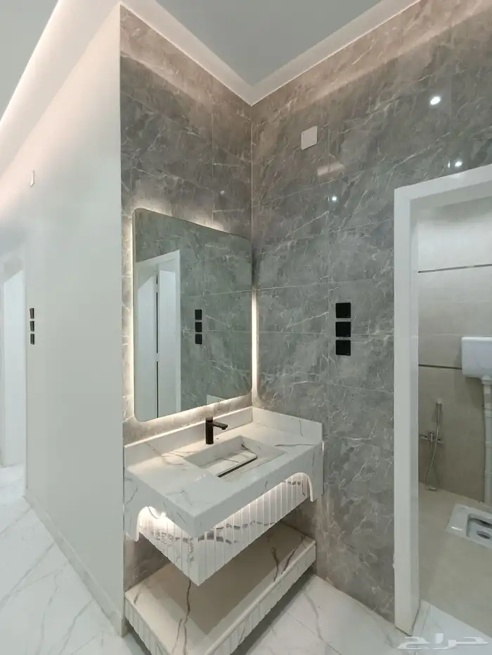 للبيع روف علوى دور وملحق احد رفيده تشطيب ممتاز 25