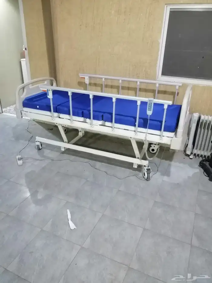 سرير طبي 3
