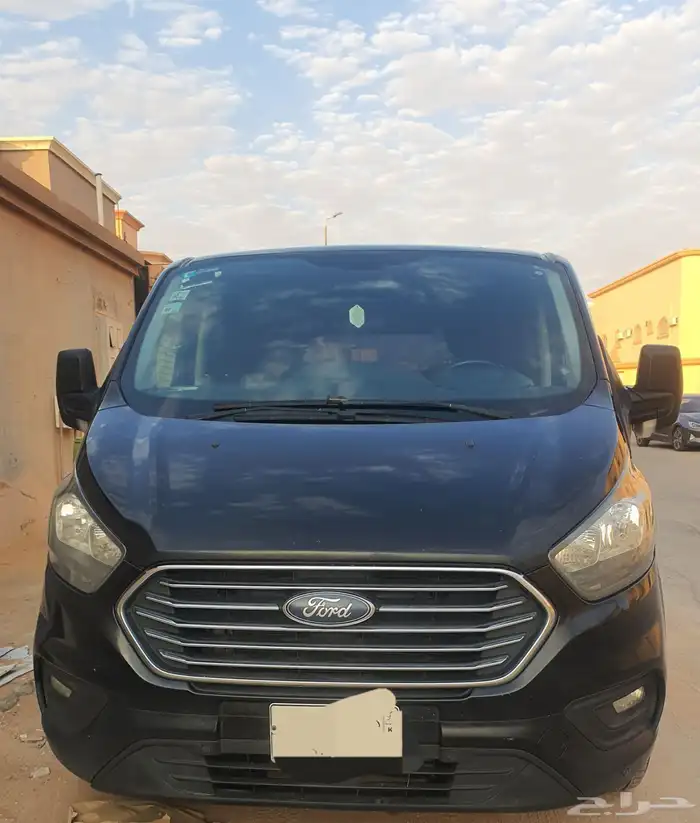 فان فورد باص 2019 . تسع ركاب. سعر رائع .مستعجل 1