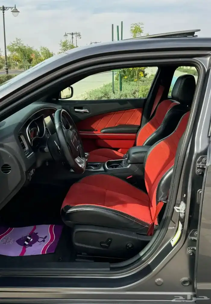 دودج تشارجر SRT2016 1