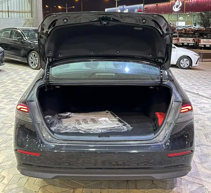 هوندا اكورد نص فل 2025 6