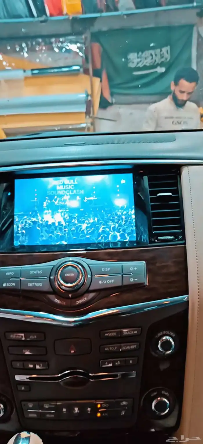 شاشه نفس شكل الوكالة نيسان باترول بلاتينيوم 2019 1