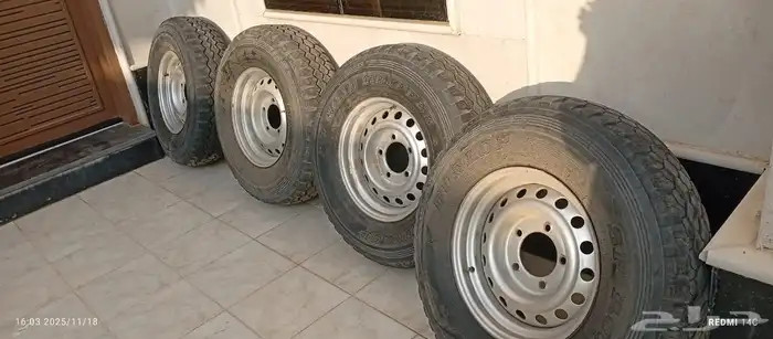 اربع كفرات دنلوب مضلع 16 وجنوط هلل 0