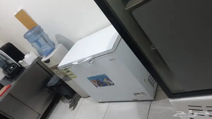 بوفيه للبيع بكامل اغراضها سبب البيع عدم المقدره الماليه 3