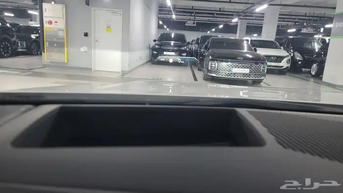 BMW 520i M Sports 2024 ليد كريستال وارد كوريا 9