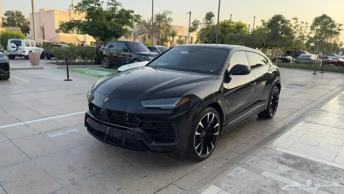 لامبورجيني اوروس موديل 2020 7