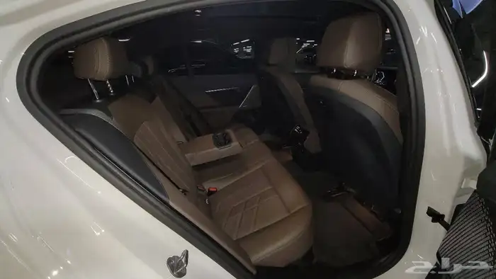 BMW 520i M Sports 2024 ليد كريستال وارد كوريا 25