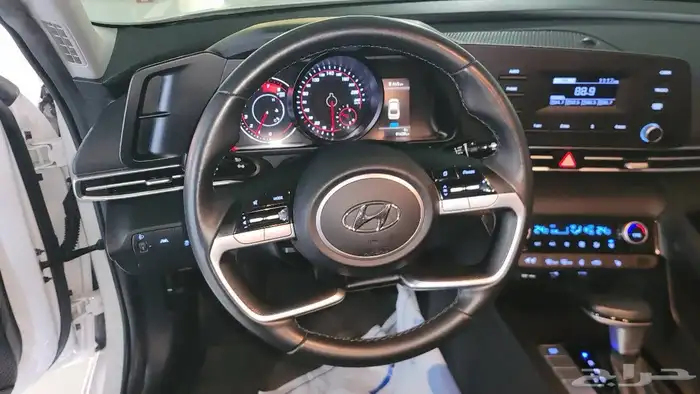 النترا - 2022 - بنزين - 1.6cc وارد كوريا 13