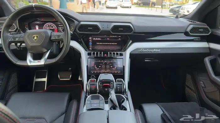 لامبورجيني اوروس موديل 2020 4