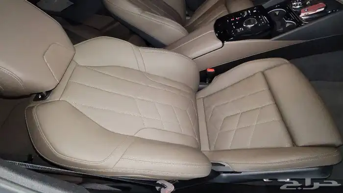 BMW 520i M Sports 2024 ليد كريستال وارد كوريا 28