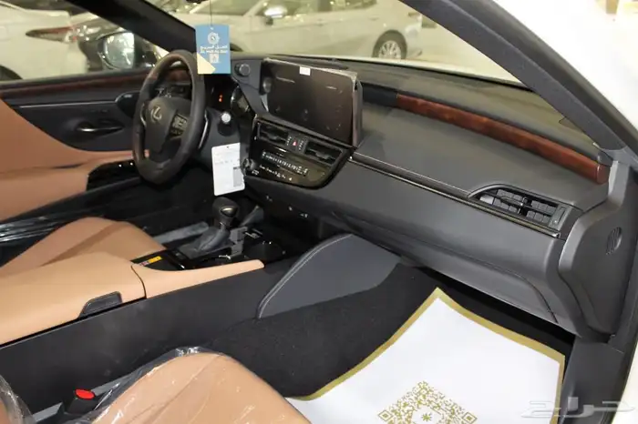 لكزس - ES350 DD - خليجي - 2025 - فل كامل 32