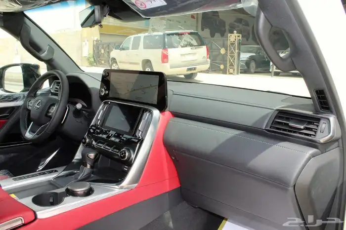 لكزس - LX600 F Sport - خليجي - 2025 7