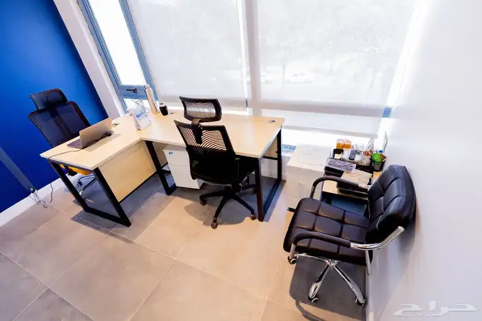 مكاتب وقاعات اجتماعات للايجار 11