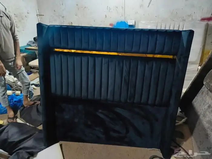 أس ر ة للبيع بحالة ممتازة 22