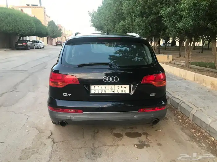 اودي q7 مديل2009 8