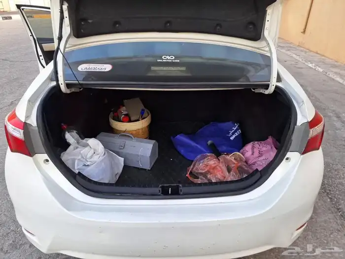 للبيع كرولا 2015 مالك ثاني 8