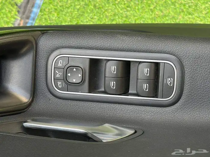 مرسيدس A220  تم التعاقد عليها بعمولة 1000ريال 7