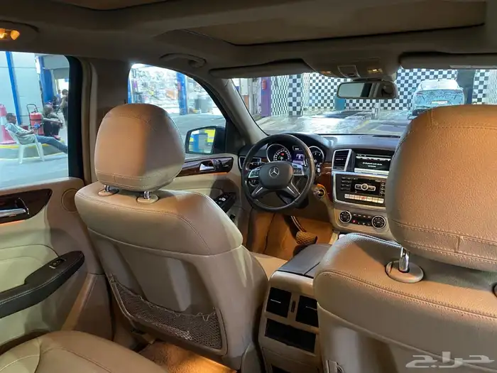 مرسيدس ML400 10