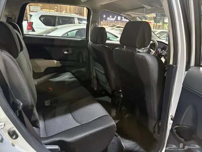 تويوتا رش واجن فضي 2021 بنزين وارد كوريا 8