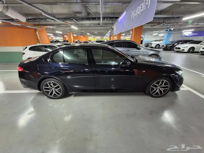 BMW 520i M Sports 2024 وارد كوريا 4