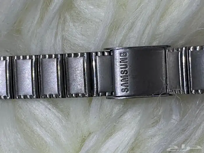 ساعة سامسونج ستانلس ستيل قديمة 5