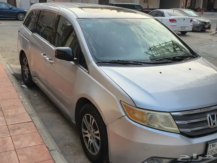 سيارة هوندا أوديسي 2011 3