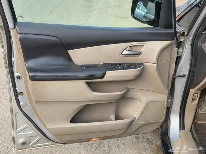 سيارة هوندا أوديسي 2011 20