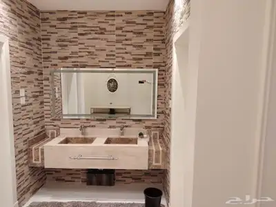 فيلا فاخرة للبيع بموقع مميز ومواصفات استثنائية index