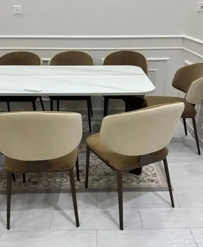 بيع مستعجل طاوله 0