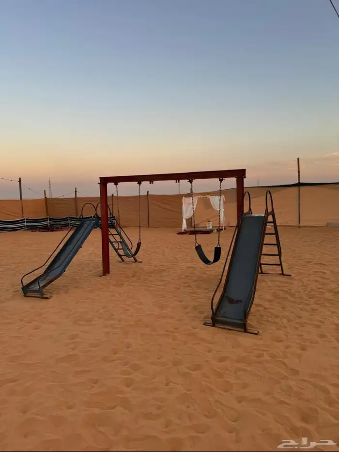 مخيم للبيع 12