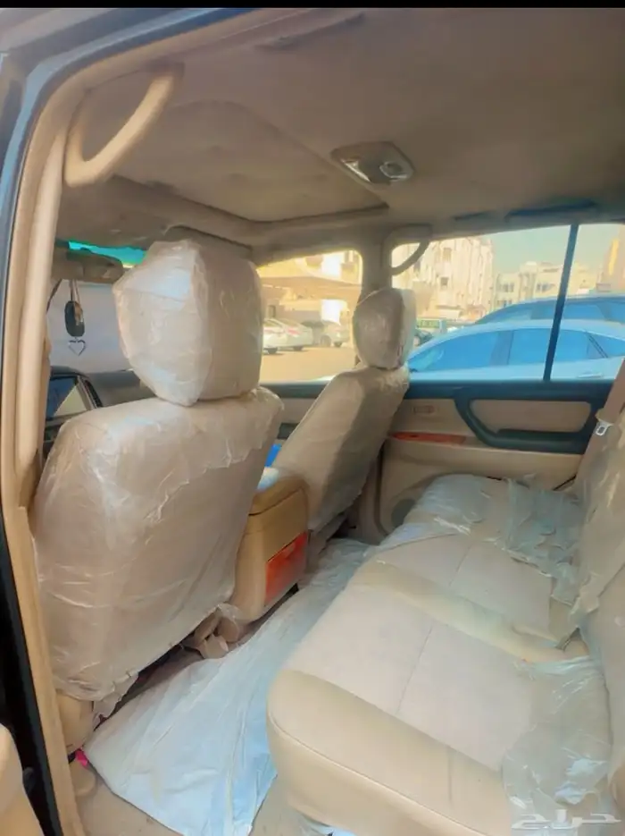 لاندكروزر 2006 فل كامل 19