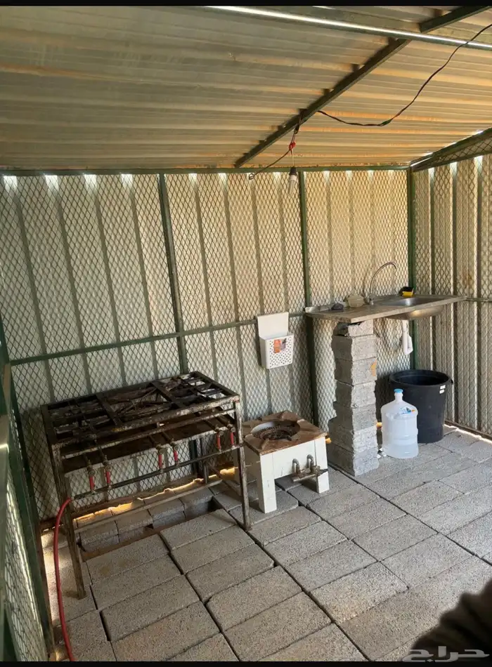 مخيم للبيع 17