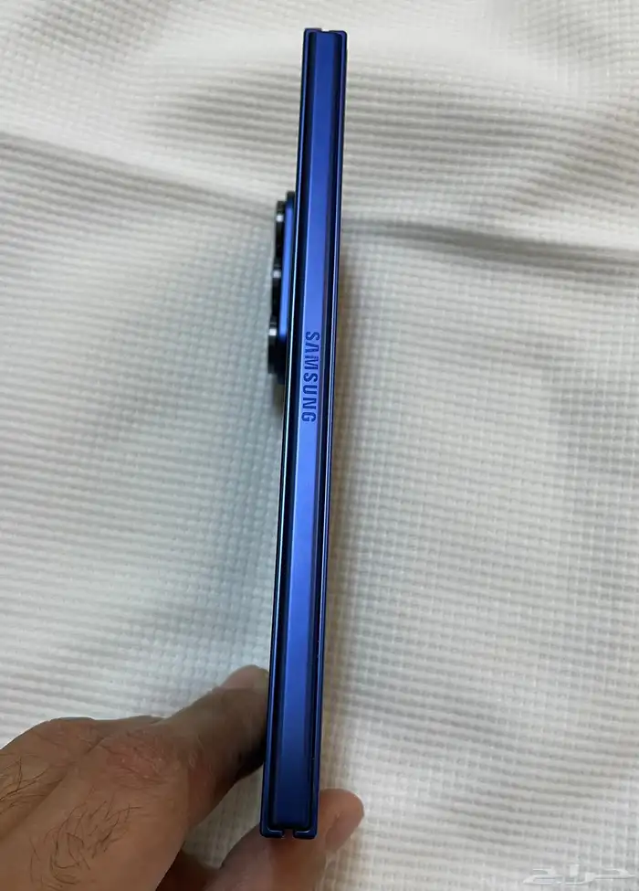 للبيع جوال جلكسي فولد 7 6