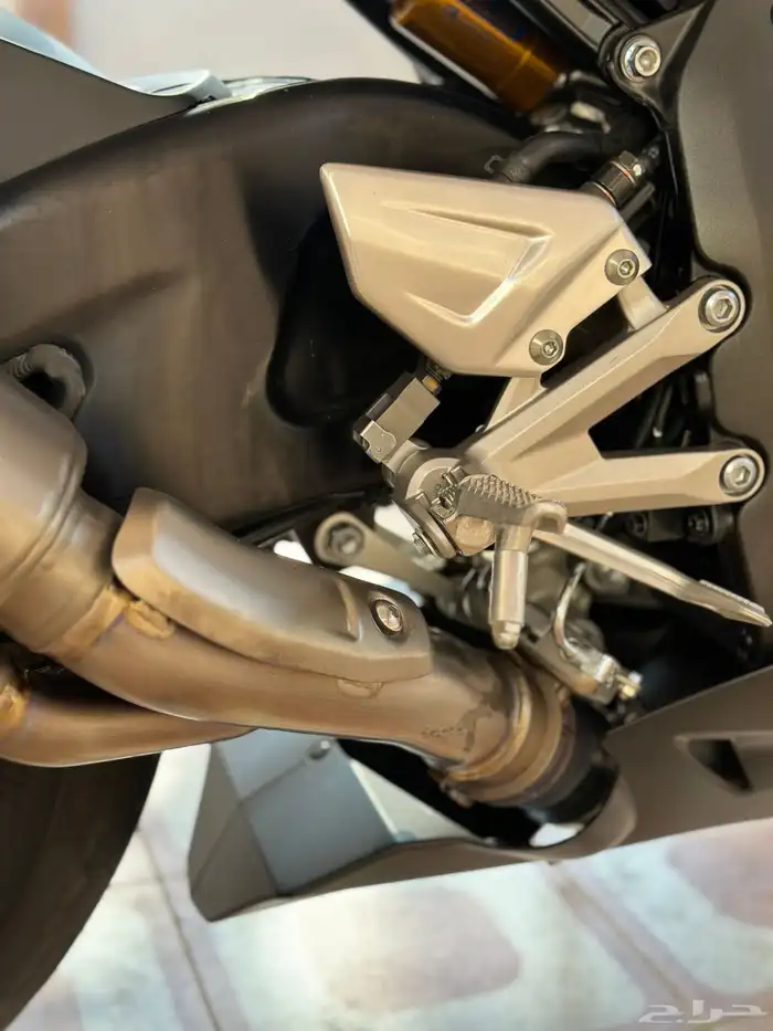 HONDA CBR 1000RR-R 26