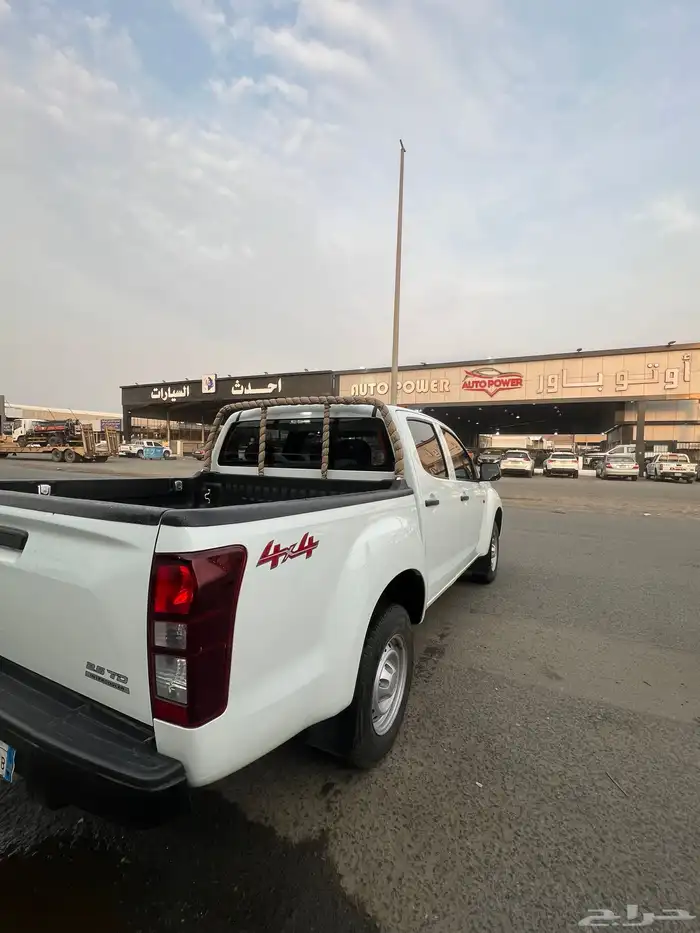 ايسوزو 2022 دبل غمارتين ديزل ديماكس 8