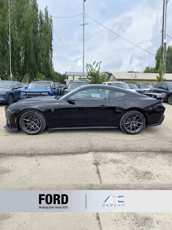 Ford Mustang Dark Horse 2025 4